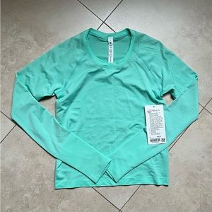 Lululemon Swiftly Tech Long Sleeve Shirt 2.0 *Race Length in Wild Mint Size 6